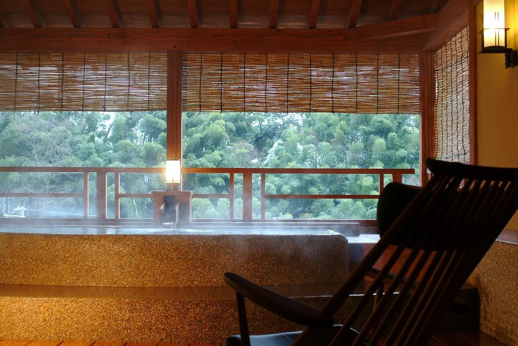 Отель Tomiya Shin'onsen Экстерьер фото